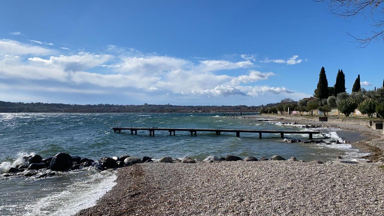 Casa Vacanze Gardiolina San Felice del Benaco Buitenkant foto