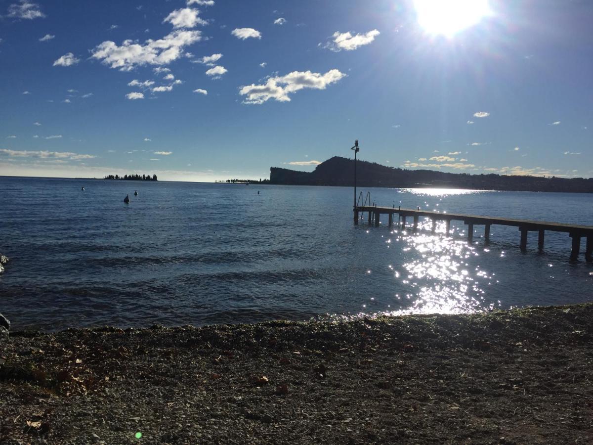 Casa Vacanze Gardiolina San Felice del Benaco Buitenkant foto