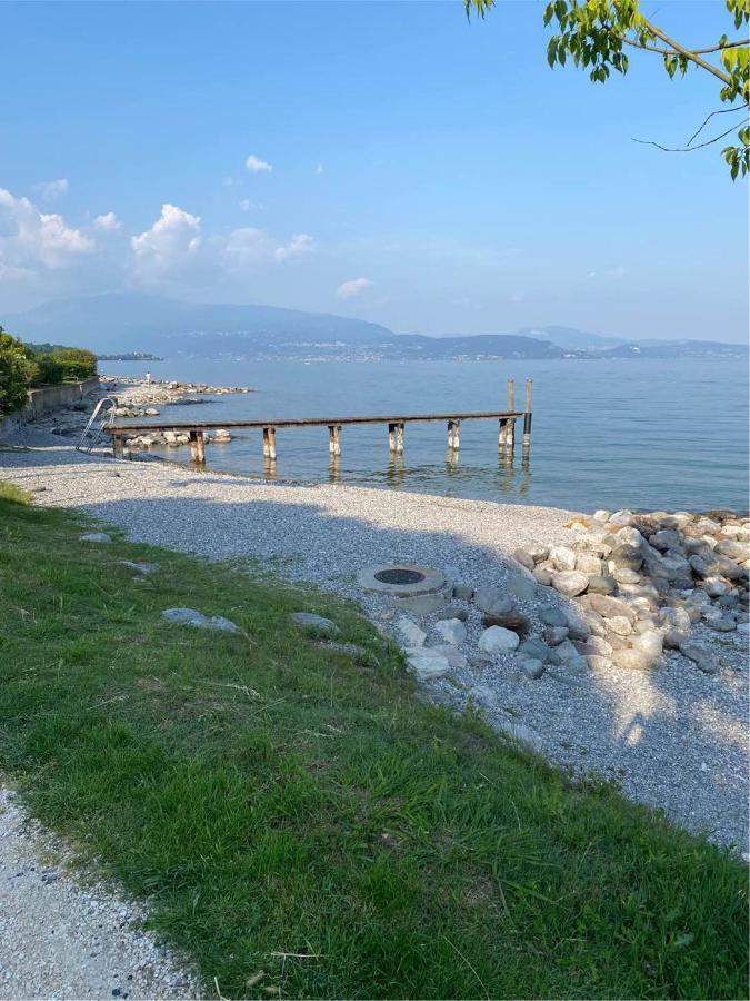 Casa Vacanze Gardiolina San Felice del Benaco Buitenkant foto