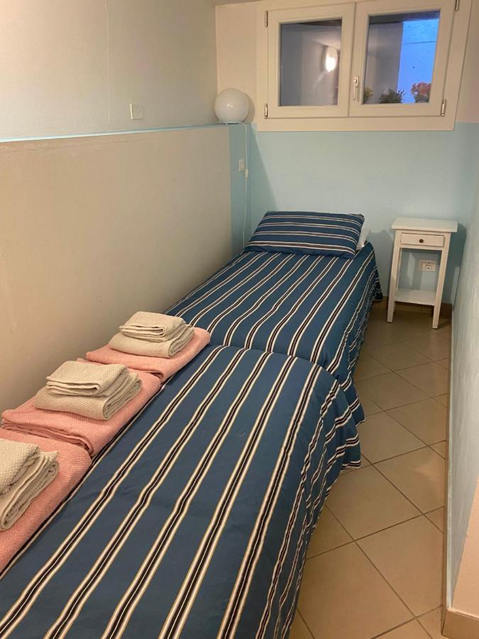 Casa Vacanze Gardiolina San Felice del Benaco Buitenkant foto