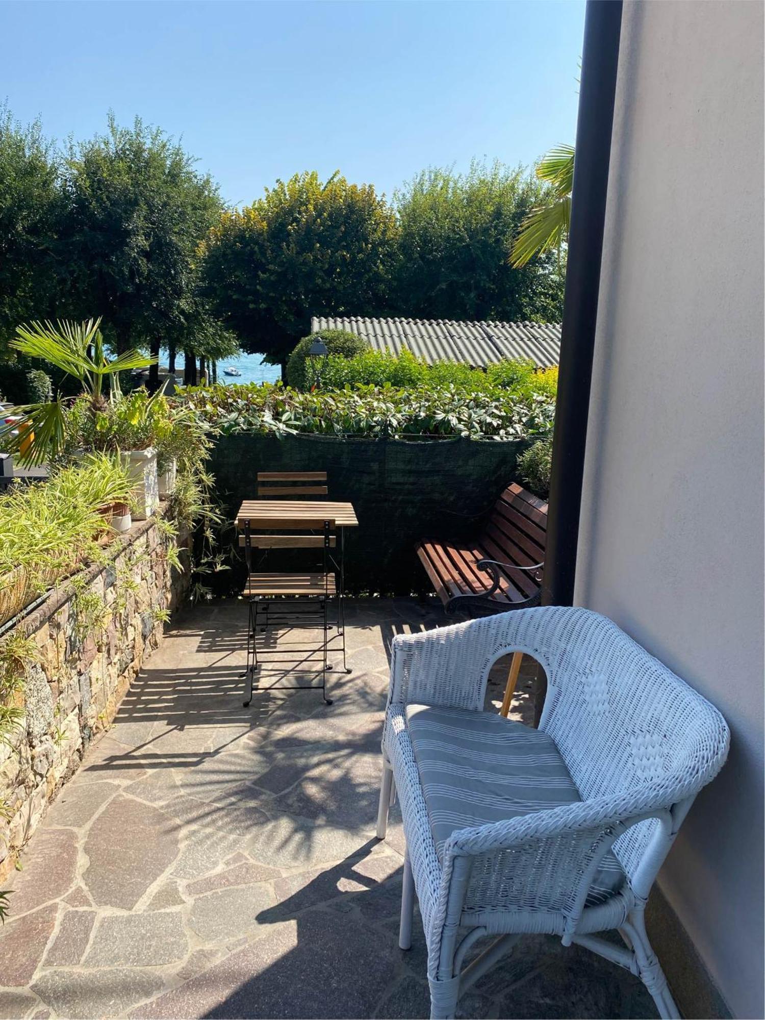 Casa Vacanze Gardiolina San Felice del Benaco Buitenkant foto